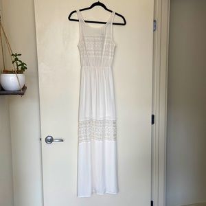 White maxi dress